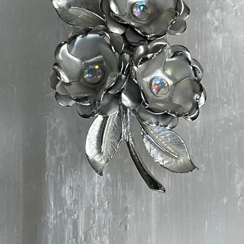CORO pin VINTAGE floral BROOCH silver + rhinestone FEMININE stylish TIMELESS - Picture 6 of 13